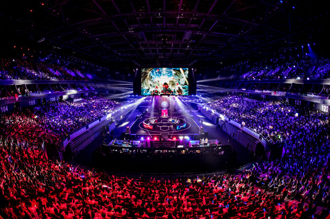 IG vs BLG逆风翻盘：TheShy剑魔与Rookie发条魔灵联手缔造不科学团战